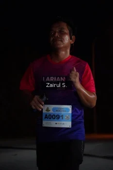 Runner Photo 2040942