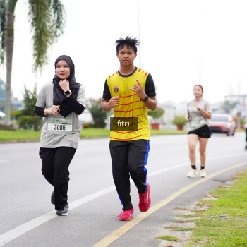 Runner Photo 2040966