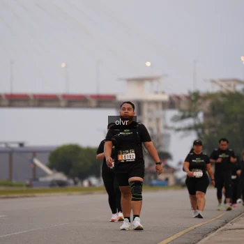 Runner Photo 2040969
