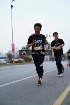 Runner Photo 2040976