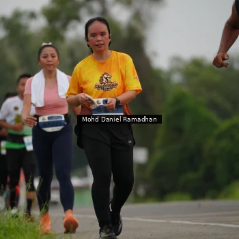 Runner Photo 2041001