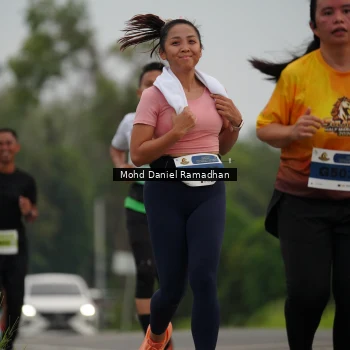Runner Photo 2041028