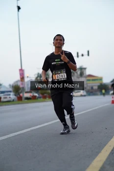 Runner Photo 2041044