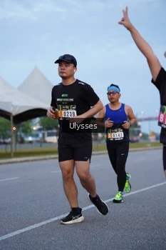 Runner Photo 2041066