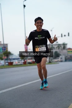 Runner Photo 2041069