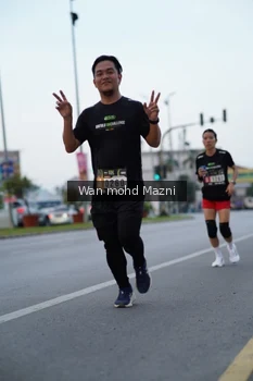 Runner Photo 2041090
