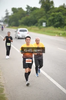 Runner Photo 2041108