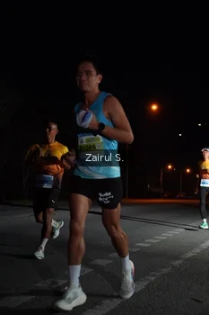 Runner Photo 2041110