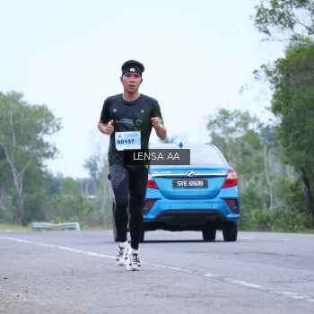 Runner Photo 2041117