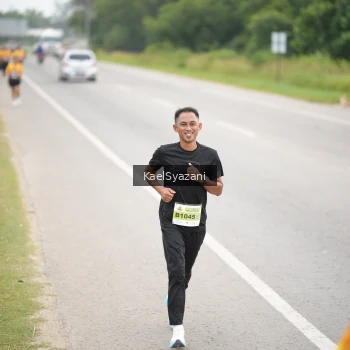 Runner Photo 2041135