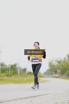 Runner Photo 2041160