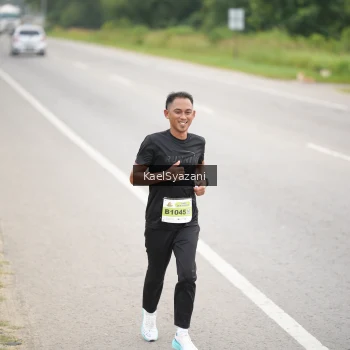 Runner Photo 2041169