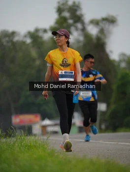 Runner Photo 2041187
