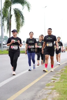 Runner Photo 2041195