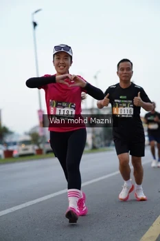 Runner Photo 2041204