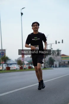 Runner Photo 2041270