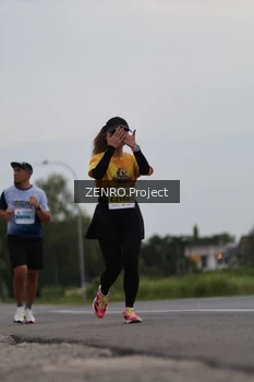 Runner Photo 2041277