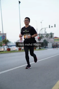 Runner Photo 2041278