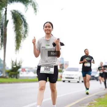 Runner Photo 2041350