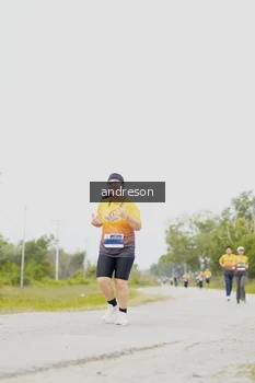 Runner Photo 2041368