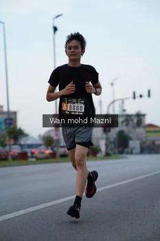 Runner Photo 2041422