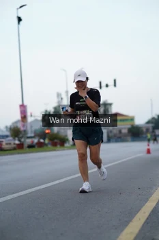 Runner Photo 2041434