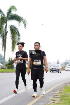 Runner Photo 2041478