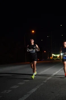 Runner Photo 2041480