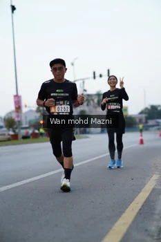 Runner Photo 2041486