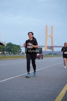Runner Photo 2041633
