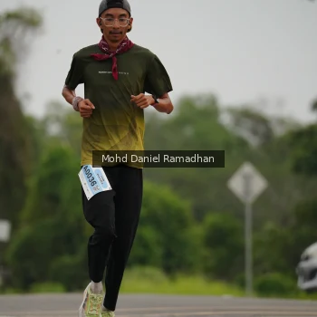 Runner Photo 2041655