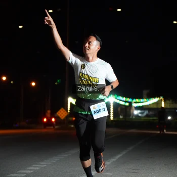 Runner Photo 2041697