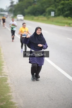 Runner Photo 2041763