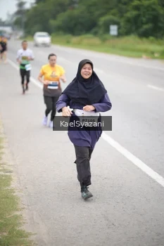 Runner Photo 2041767