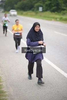 Runner Photo 2041777