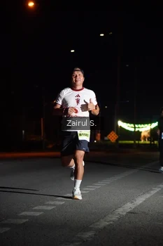 Runner Photo 2041799