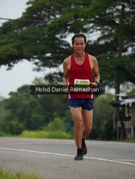 Runner Photo 2041823