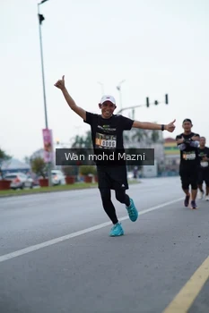 Runner Photo 2041829
