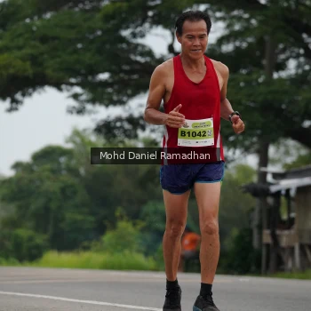 Runner Photo 2041837