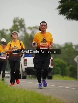 Runner Photo 2041882