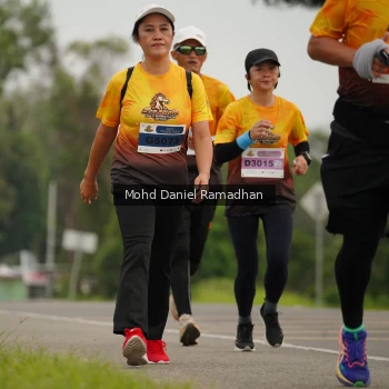 Runner Photo 2041896