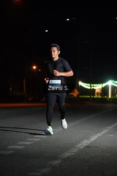 Runner Photo 2041923