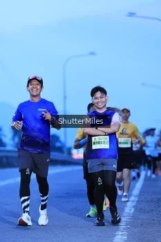 Runner Photo 2041952
