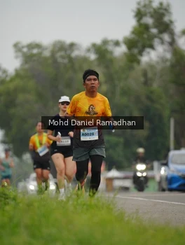 Runner Photo 2041989