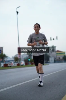 Runner Photo 2042035