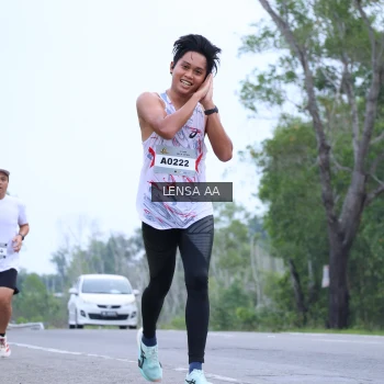Runner Photo 2042054