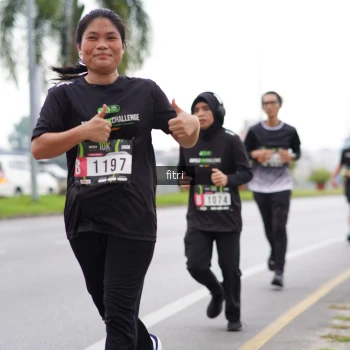 Runner Photo 2042073