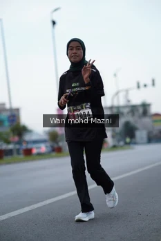 Runner Photo 2042085