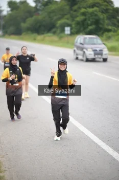 Runner Photo 2042095