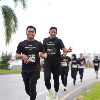 Runner Photo 2042126